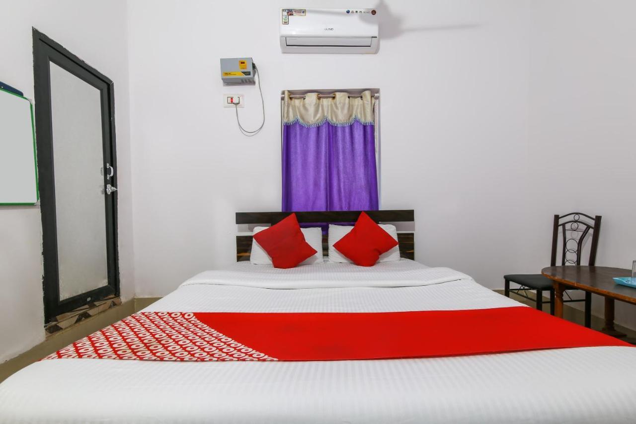 โอโย 65956 โฮเต็ล อริหันต์ Hotel ราจกี ภายนอก รูปภาพ